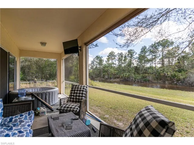 1234 Ravenswood ST E, LEHIGH ACRES FL 33974