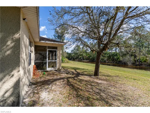 1234 Ravenswood ST E, LEHIGH ACRES FL 33974