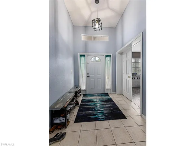 1234 Ravenswood ST E, LEHIGH ACRES FL 33974