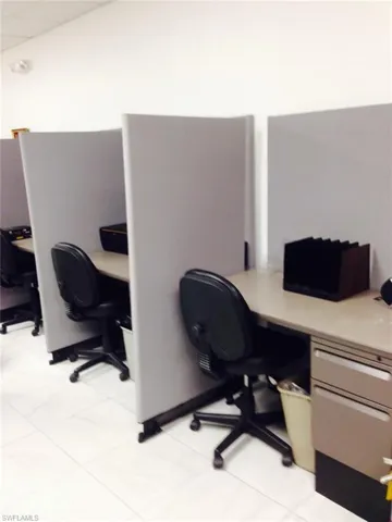 2401 1st St # 105, Fort Myers Fl 33901