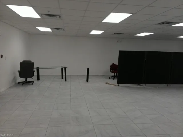 2401 1st St # 105, Fort Myers Fl 33901