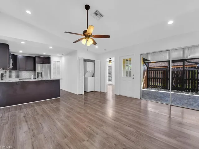 5620 Foxlake Dr, North Fort Myers, Florida 33917
