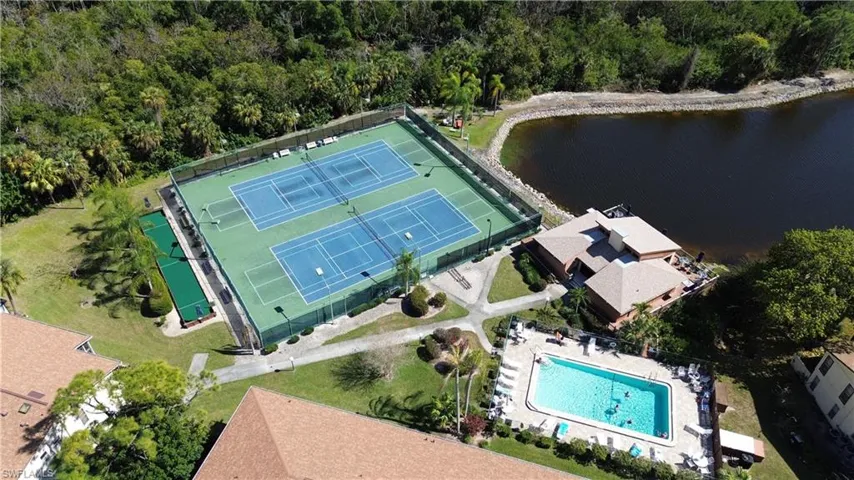 5620 Foxlake Dr, North Fort Myers, Florida 33917