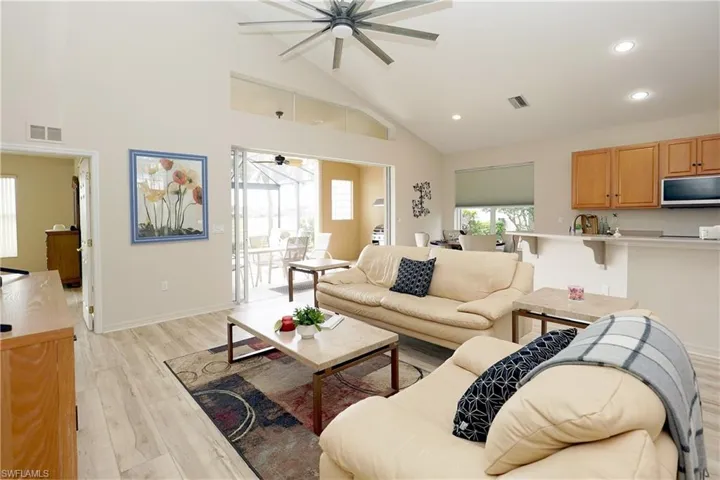 9227 Independence Way, Fort Myers, Florida 33913