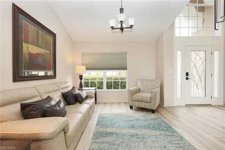 9227 Independence Way, Fort Myers, Florida 33913