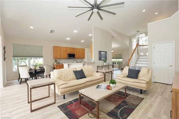 9227 Independence Way, Fort Myers, Florida 33913