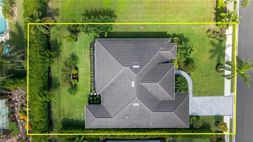View of subject property with property boundaries highlighted