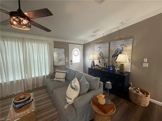 1626 Diamond Lake Cir, Naples, Florida 34114