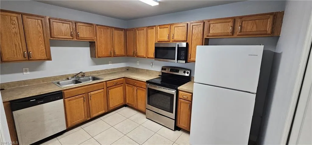 3003 Gilbert Ave S, Lehigh Acres, Florida 33973