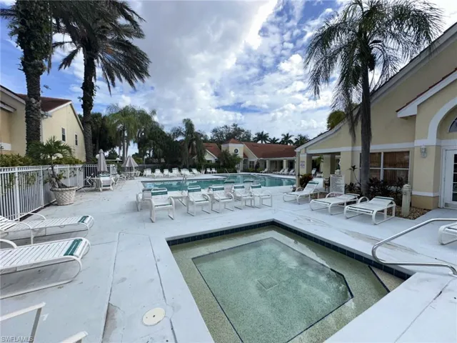 Spa & Sun Deck