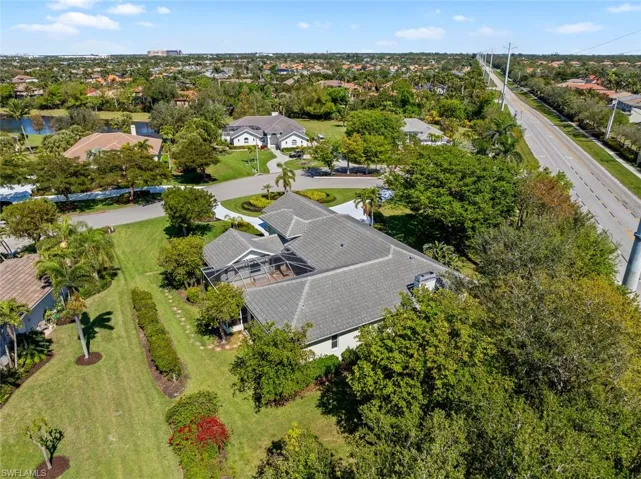 Drone / aerial view featuring a residential view