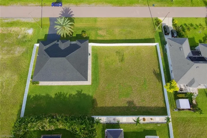 4000 9th Ave, Cape Coral, Florida 33909
