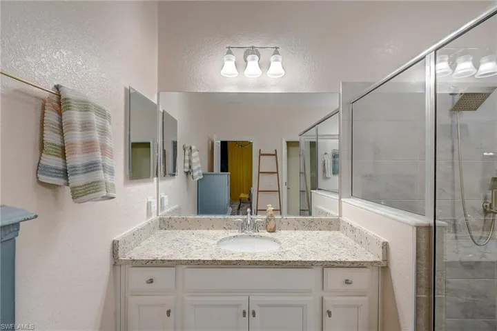 14695 Carva Ln, Lee, Florida 33905