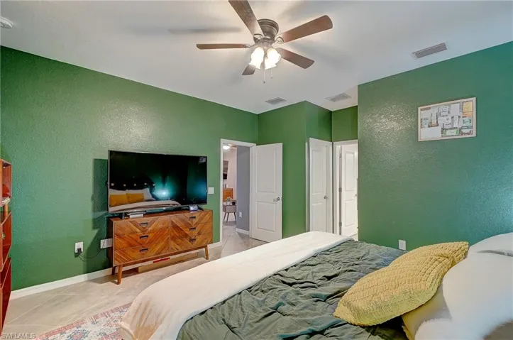14695 Carva Ln, Lee, Florida 33905