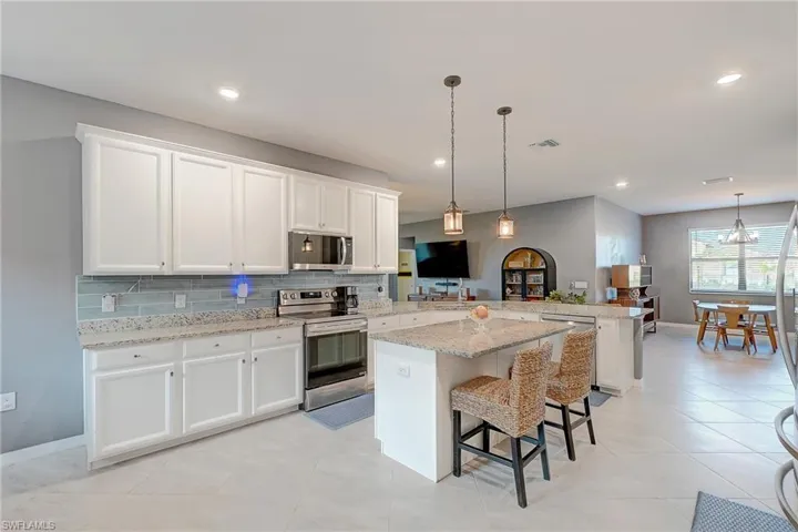 14695 Carva Ln, Lee, Florida 33905