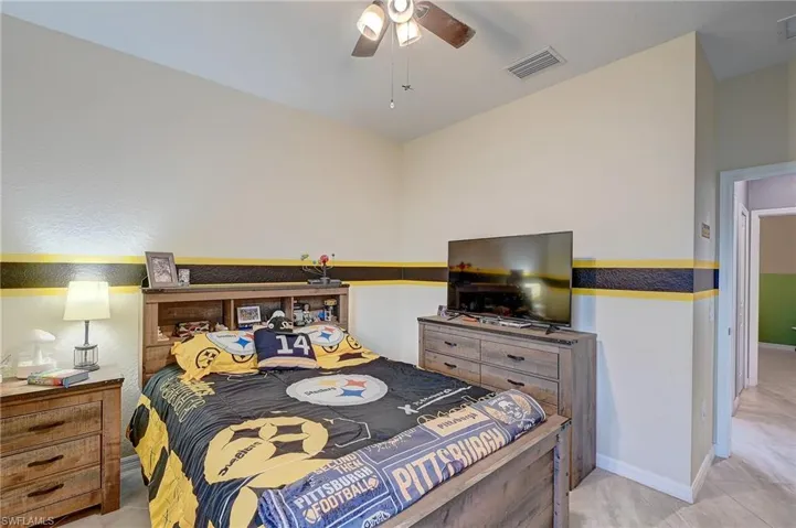 14695 Carva Ln, Lee, Florida 33905