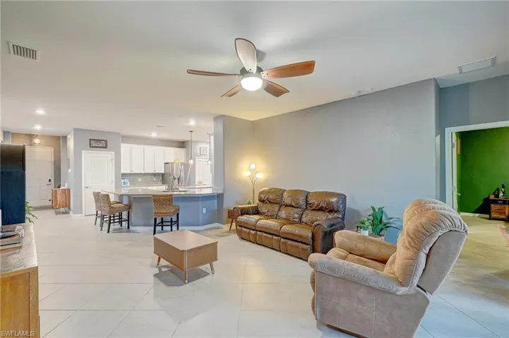 14695 Carva Ln, Lee, Florida 33905