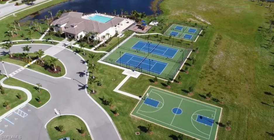 14695 Carva Ln, Lee, Florida 33905