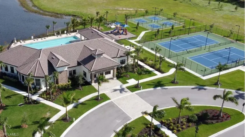 14695 Carva Ln, Lee, Florida 33905