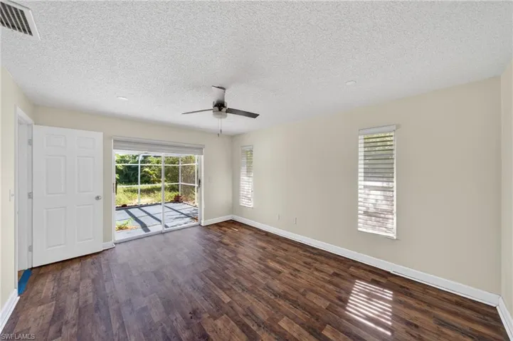 1513 Sw 52nd Ln, Cape Coral, Florida 33914