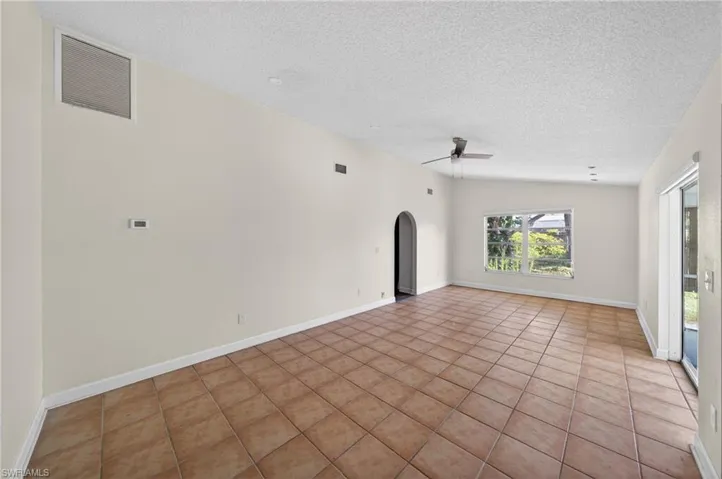 1513 Sw 52nd Ln, Cape Coral, Florida 33914