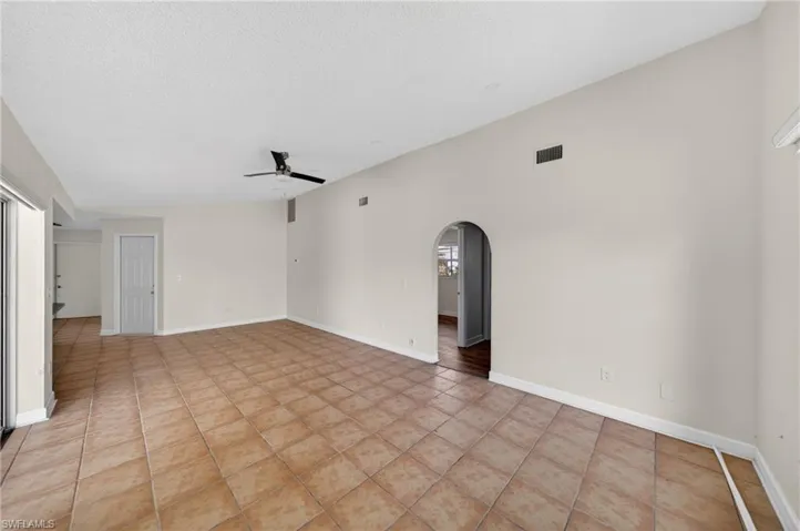 1513 Sw 52nd Ln, Cape Coral, Florida 33914