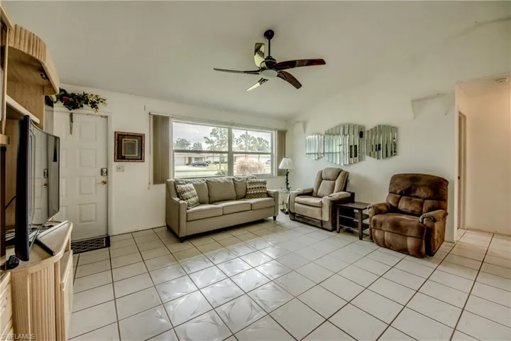 1324 Gleason Pkwy, Cape Coral, Florida 33914