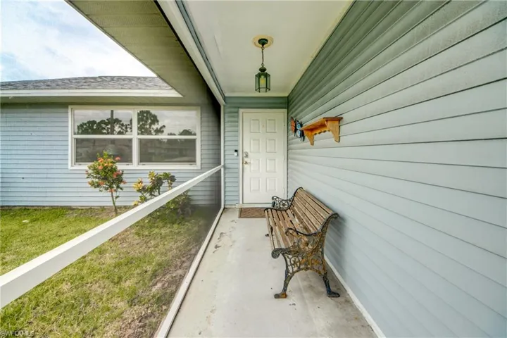 1324 Gleason Pkwy, Cape Coral, Florida 33914