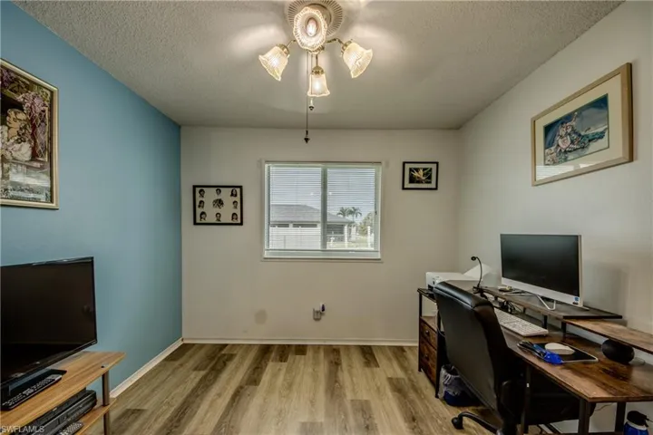 1324 Gleason Pkwy, Cape Coral, Florida 33914