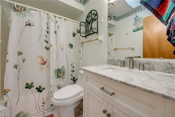 1324 Gleason Pkwy, Cape Coral, Florida 33914