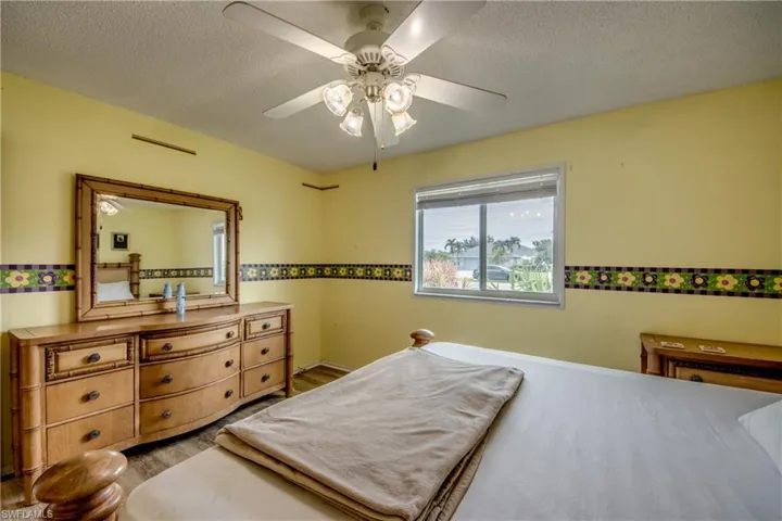 1324 Gleason Pkwy, Cape Coral, Florida 33914