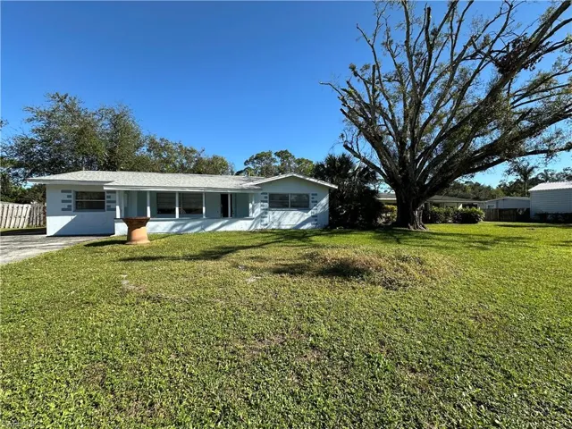 1140  Orange  AVE, North Fort Myers, FL 33903
