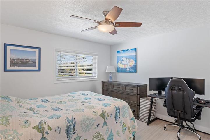 Guest Bedroom #1