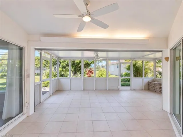 20822 Country Barn Dr, Estero, Florida 33928