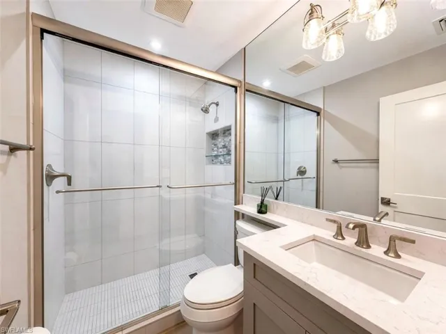 20822 Country Barn Dr, Estero, Florida 33928