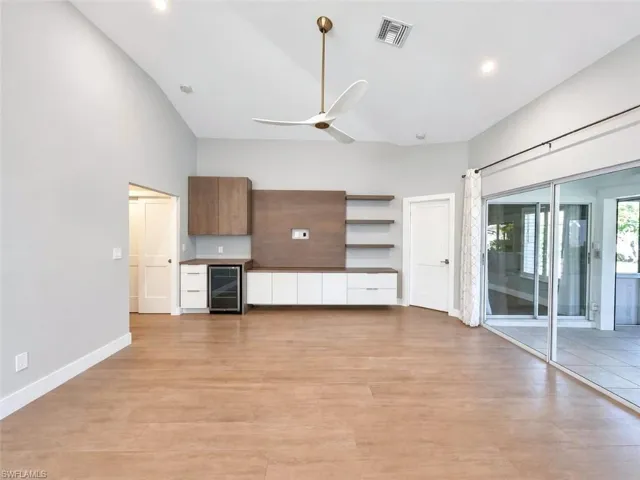 20822 Country Barn Dr, Estero, Florida 33928