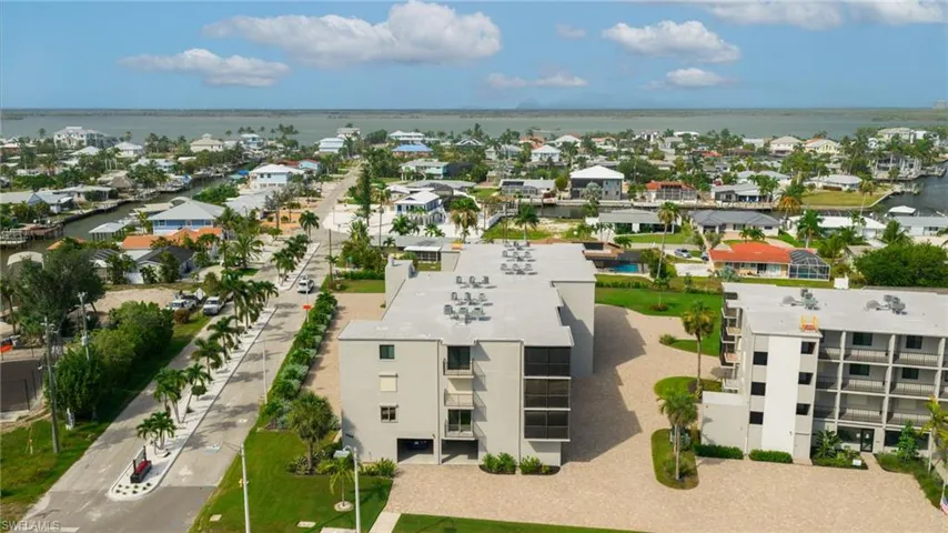 6645 Estero Blvd 305, Fort Myers Beach, Florida 33931