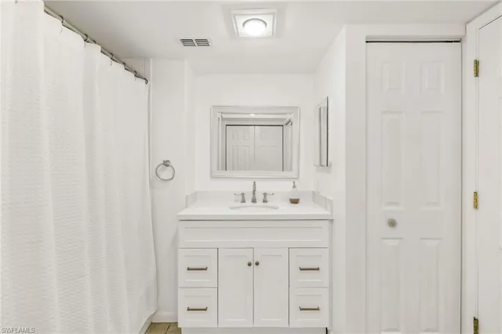 6645 Estero Blvd 305, Fort Myers Beach, Florida 33931