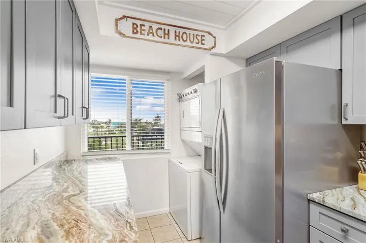 6645 Estero Blvd 305, Fort Myers Beach, Florida 33931