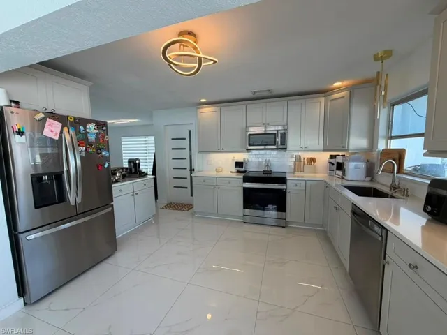 2267 Aldridge Ave, Fort Myers, Florida 33907