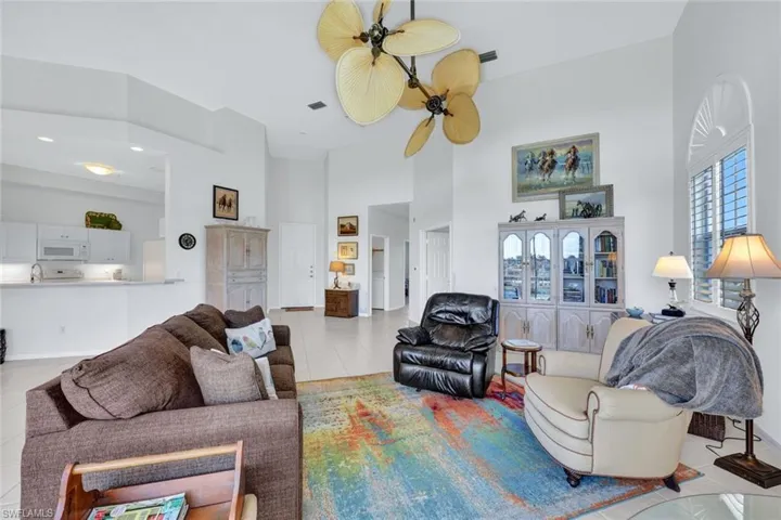1540  Clermont  DR, Naples, FL 34109