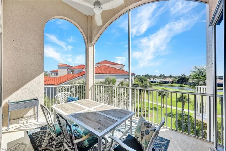 1540  Clermont  DR, Naples, FL 34109