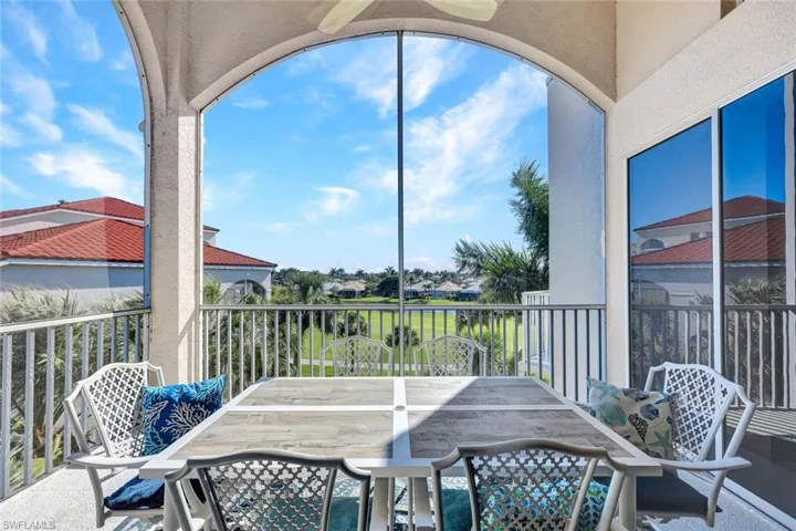 1540  Clermont  DR, Naples, FL 34109