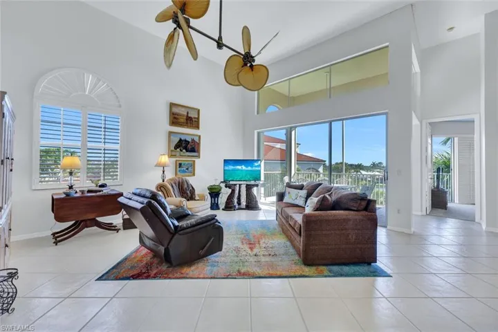 1540  Clermont  DR, Naples, FL 34109