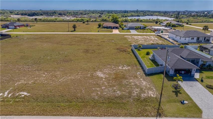 3914 NW 38th Ter. Cape Coral, FL 33993