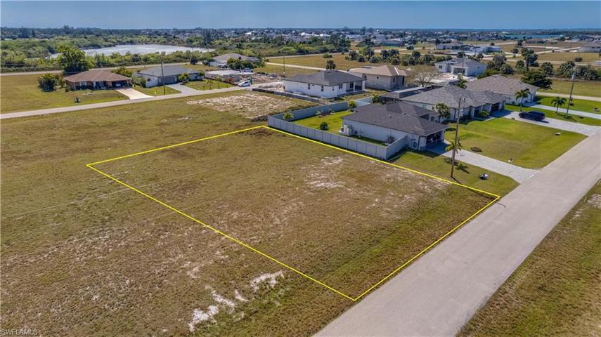 3914 NW 38th Ter. Cape Coral, FL 33993