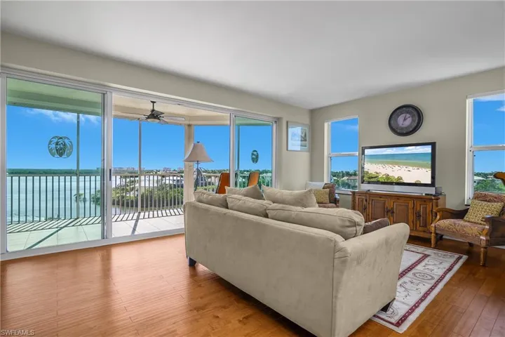 4975  Bonita Beach  RD, Bonita Springs, FL 34134