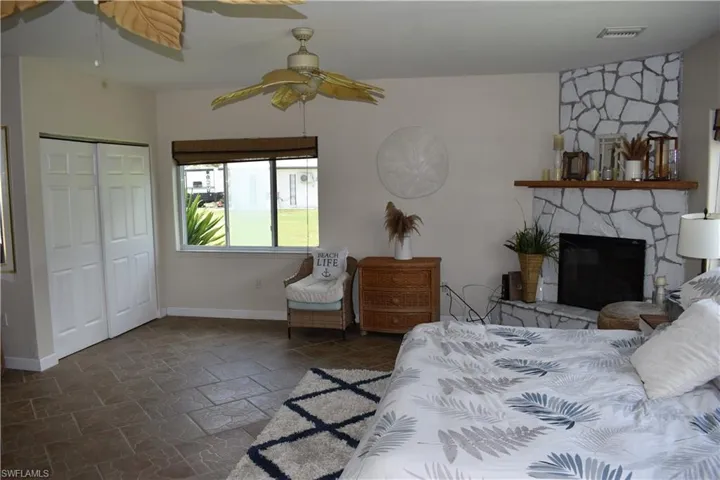 Owner's suite with fireplace