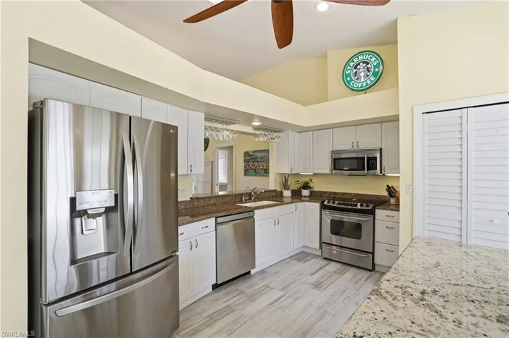Stainless Steel Appliances, Ambient Under Cabinetry Lighting