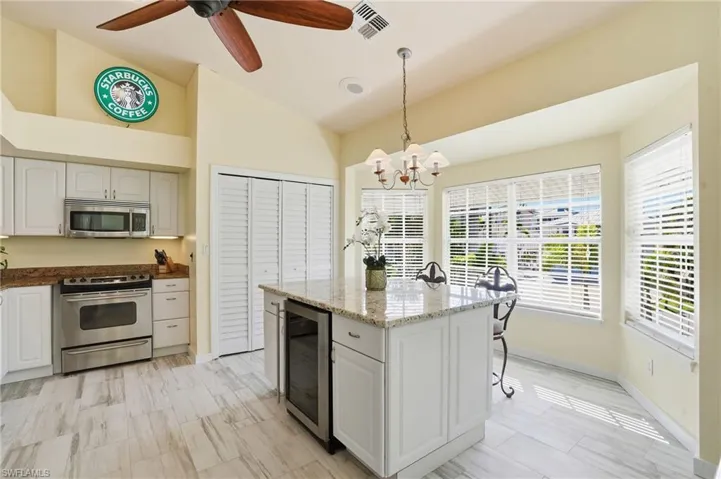 Big Beautiful Bay Window and Center Island w/ Wine Cooler